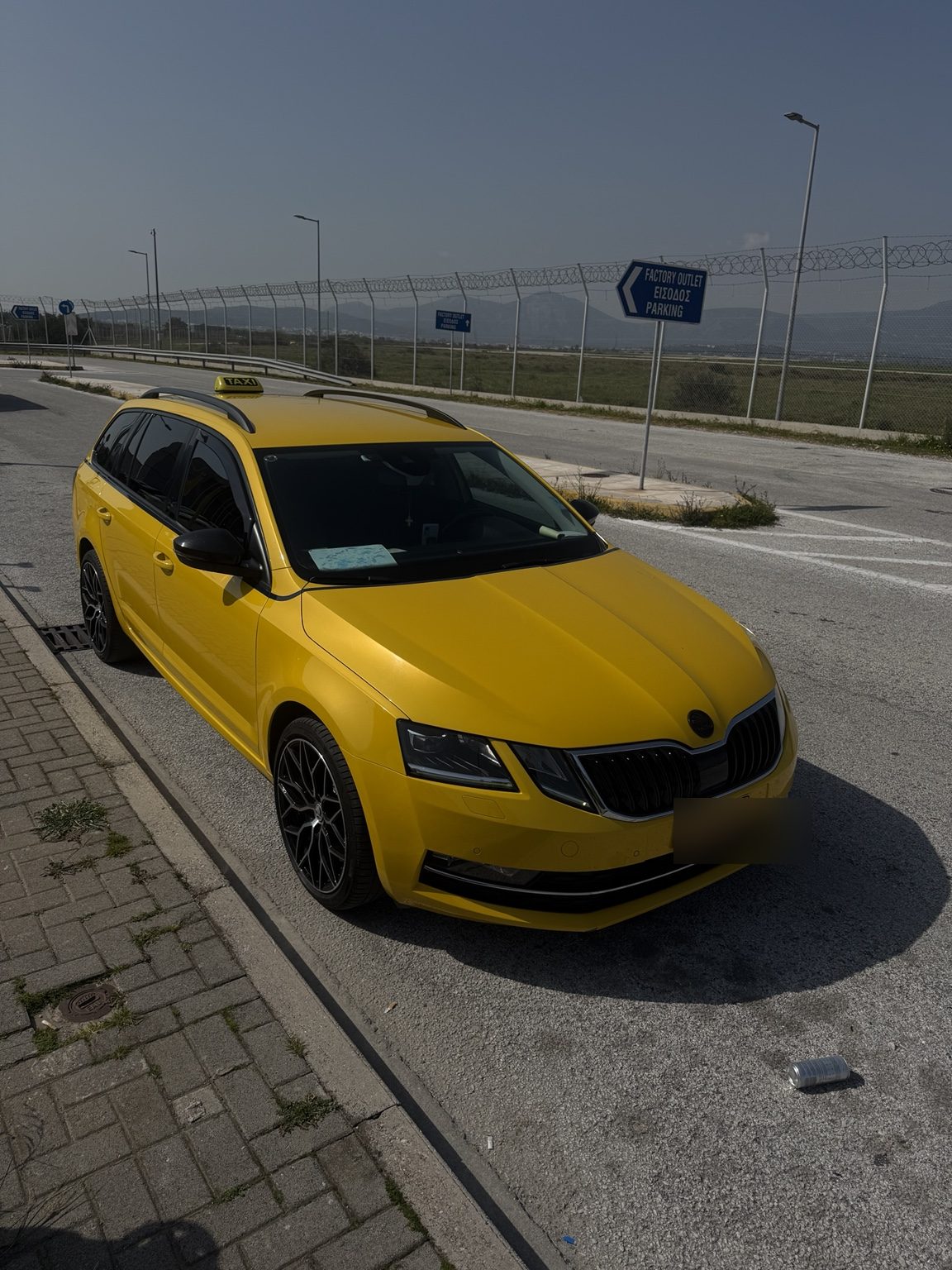 Yellow taxi front view