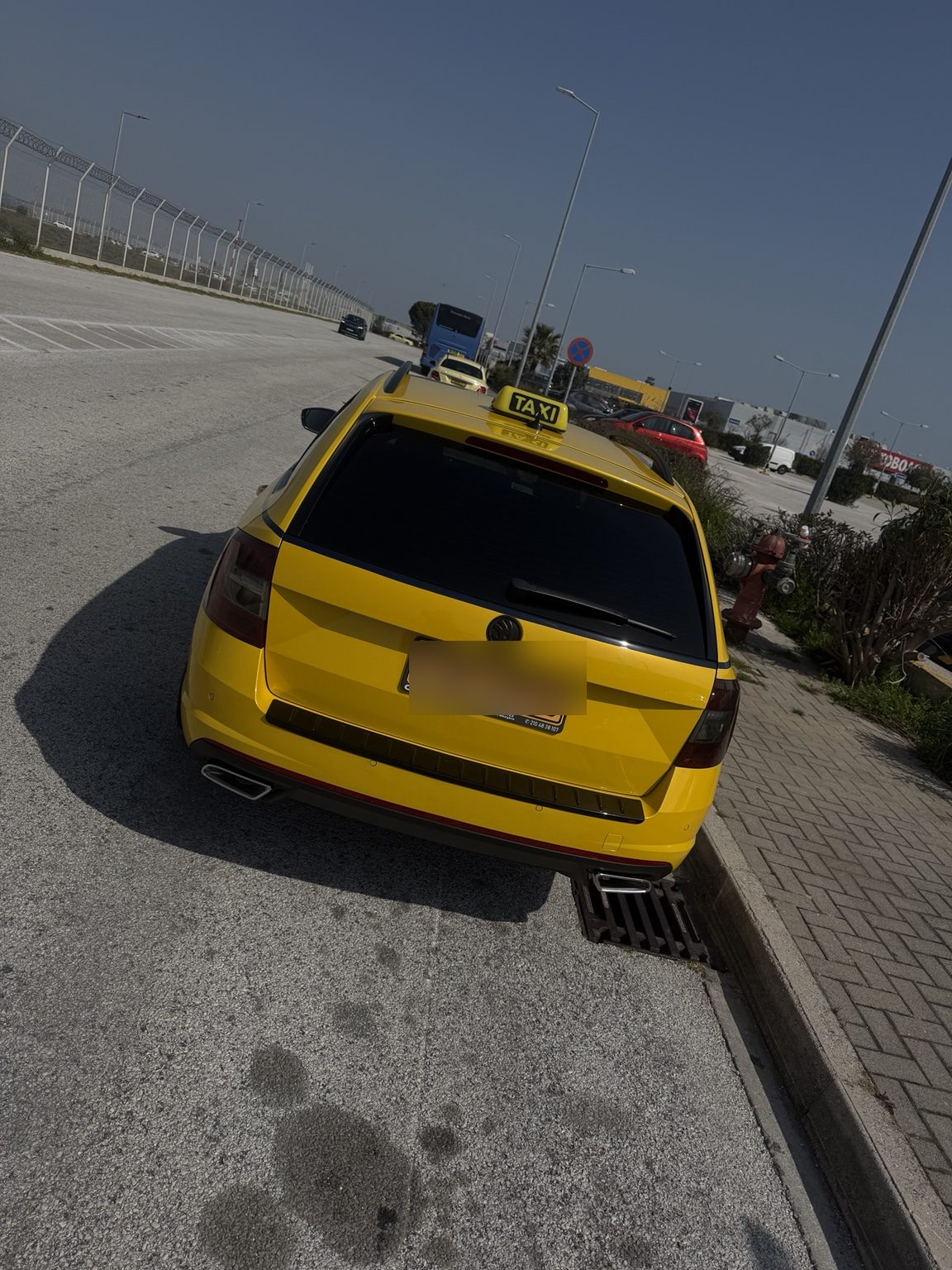 Taxi in Attica